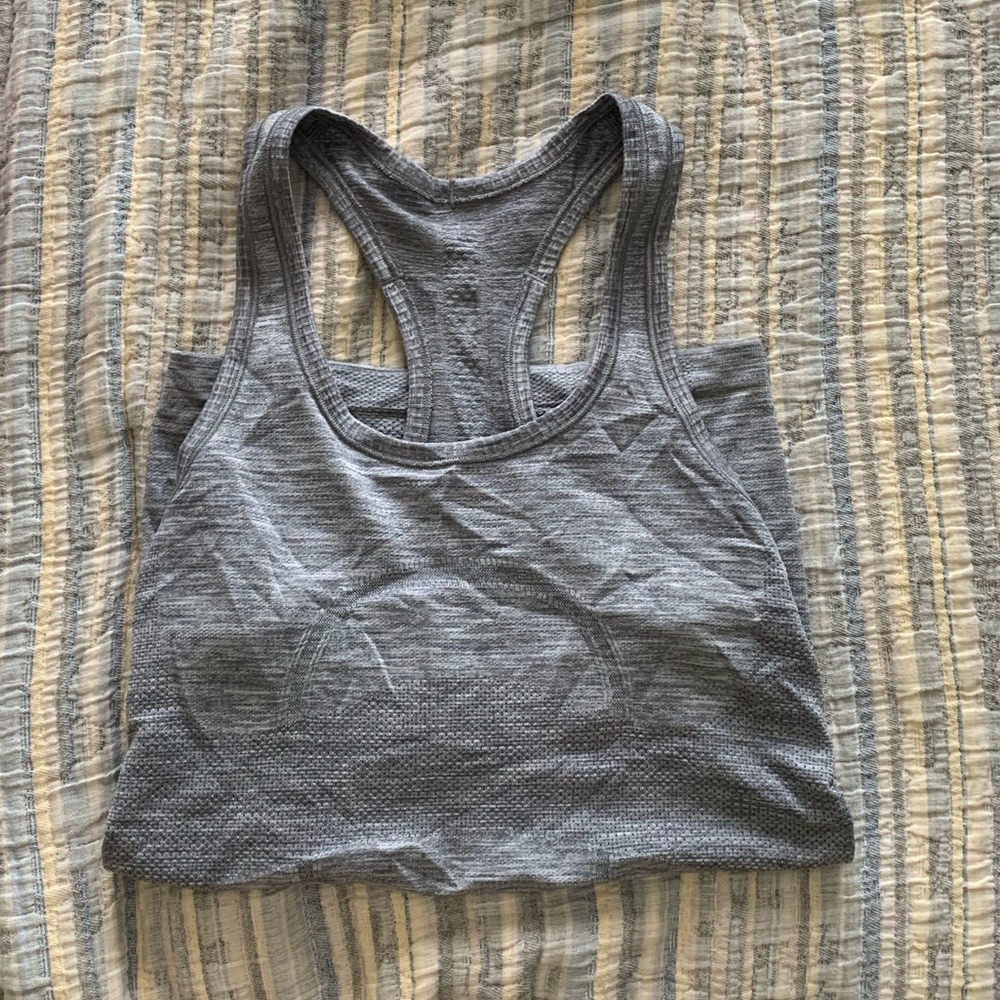 Lululemon razorback tank